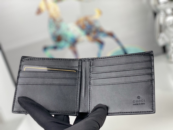 グッチ財布コピー角部分ディテール